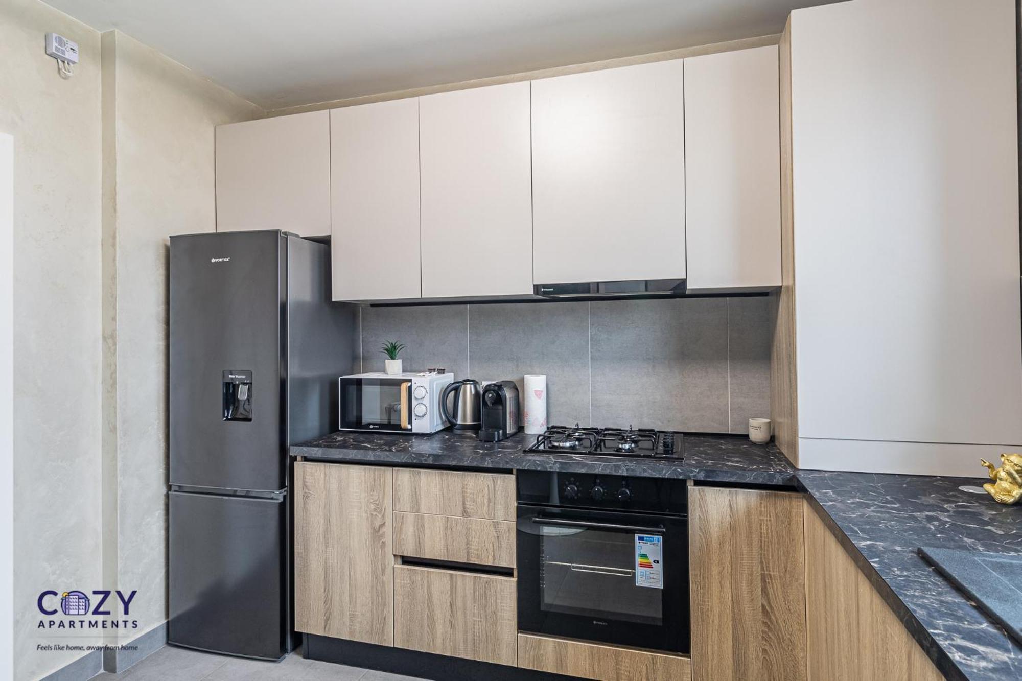 Coresi Mall Exclusive #Collection Apartments & Studios Брашов Екстериор снимка