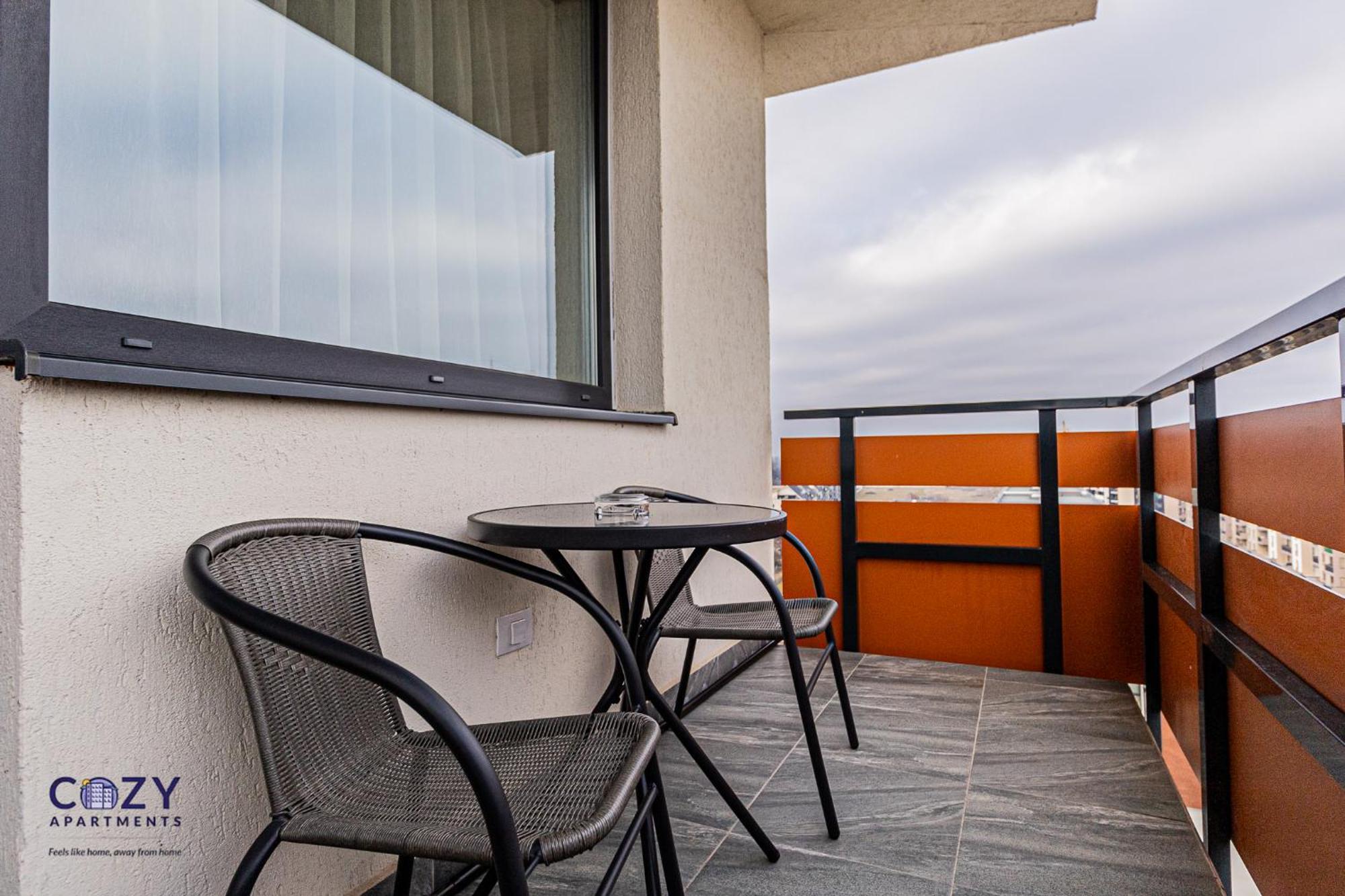 Coresi Mall Exclusive #Collection Apartments & Studios Брашов Екстериор снимка
